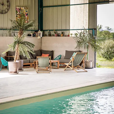 La Roulotte Magic ! Des Grillots Nocleg ze śniadaniem Beaulon