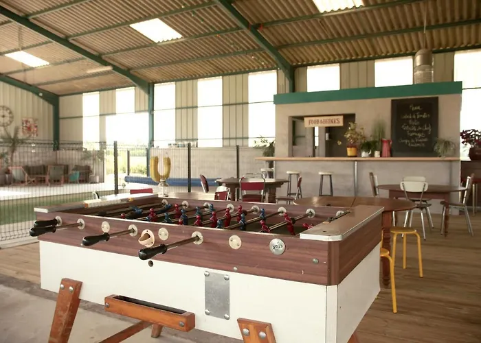 La Roulotte Magic ! Des Grillots Bed & Breakfast