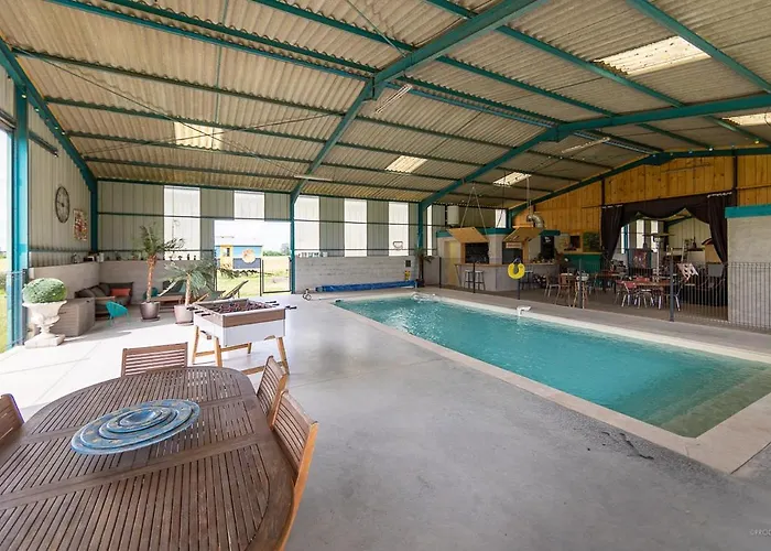 La Roulotte Magic ! Des Grillots Bed & Breakfast 3*